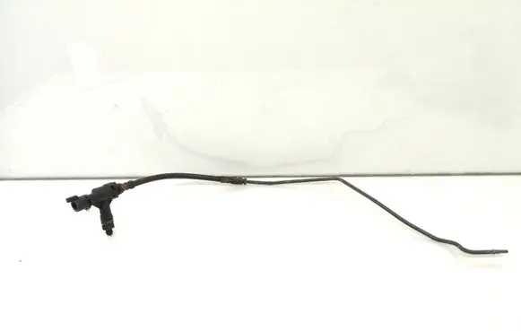 Volkswagen PASSAT B6 Clutch pipe/line 1K0721468A