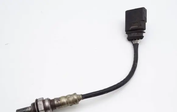 Volkswagen Polo IV 9N3 Lambda probe sensor 03C906262