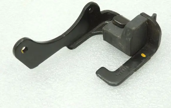 Chrysler Grand Voyager V Sliding door check strap stopper 04894996AA 4894996AA