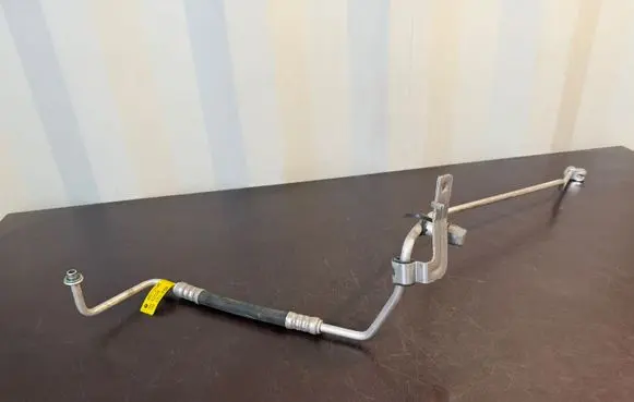 Dodge Durango Air conditioning (A/C) pipe/hose 68217213AC