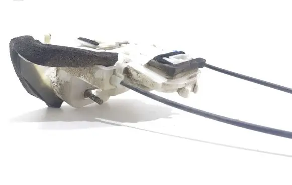 Subaru Impreza III Rear door lock