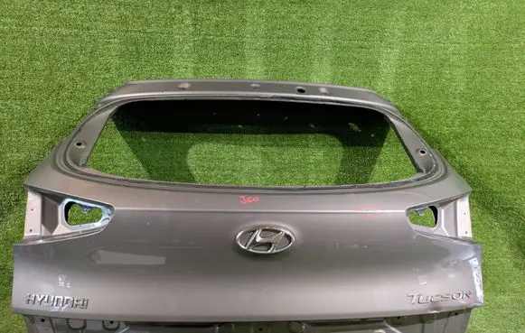 Hyundai Tucson TL Truck tailgate
