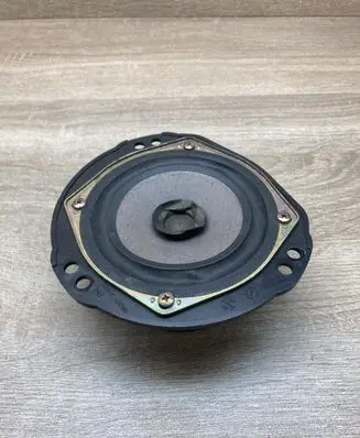 Subaru Forester SF Front door speaker EAS12P492A