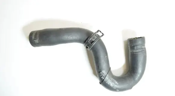 Audi A6 S6 C5 4B Engine coolant pipe/hose 8D0121109H