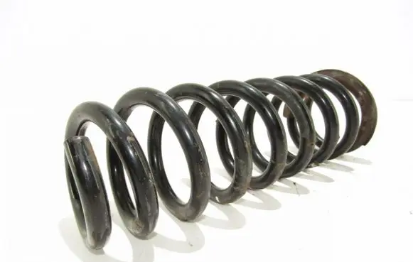 Hyundai i40 Rear coil spring