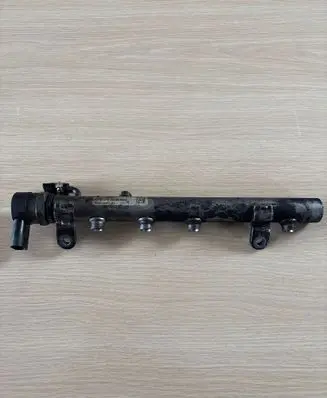 Mercedes-Benz S W221 Fuel main line pipe A6420702495 0805700320