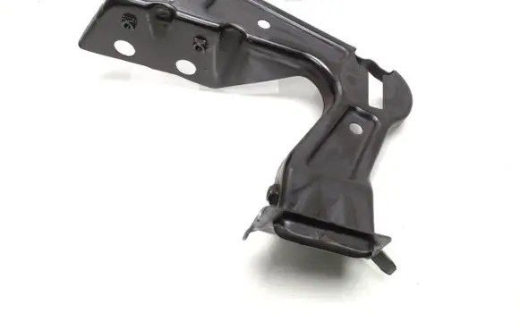 Skoda Octavia Mk2 (1Z) Headlight/headlamp mounting bracket 1Z0805072A