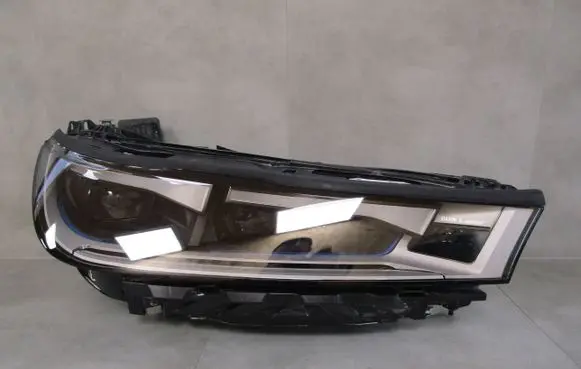 BMW iX Headlight/headlamp 5A3CEA2