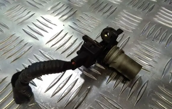Ford Focus Crankshaft position sensor 1M5A6C315AC