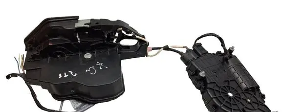 BMW 5 F10 F11 Front door soft close latching motor 41533104 9240898