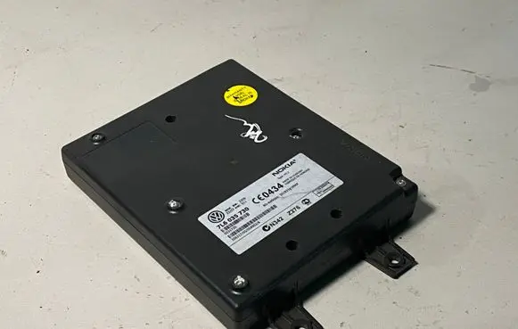 Volkswagen Touareg I Bluetooth control unit module 7L6035730