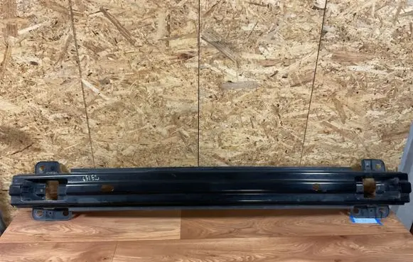 Hyundai i30 Rear bumper support beam 