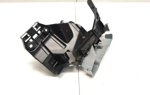 Volvo XC90 Coupe door lock (next to the handle) 31484041