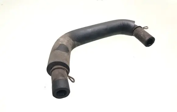 Toyota RAV 4 (XA40) Engine coolant pipe/hose