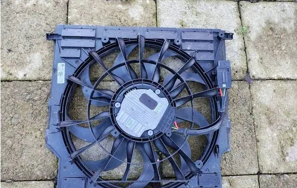 BMW X6 G06 Fan set 8589043 KY824003 10629617