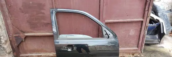 Ford Maverick Front door