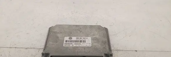 Volkswagen PASSAT B5 Engine control unit/module 3B0907557C 5WP4332