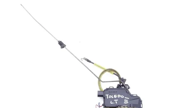 Seat Toledo II (1M) Front door lock