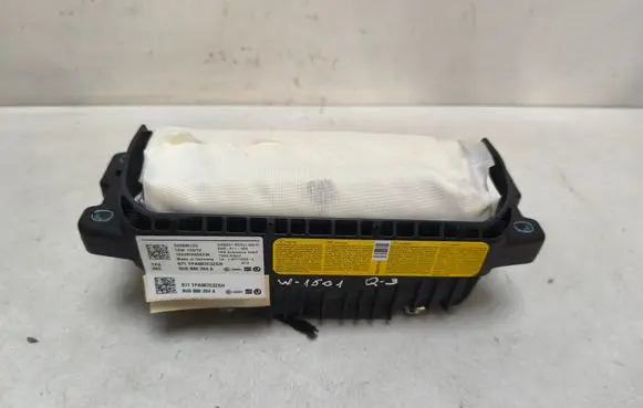 Audi Q3 8U Passenger airbag 8U0880204A