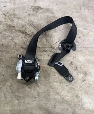 Audi A3 S3 8V Front seatbelt 0589P1000220 4H0857731C SB31004