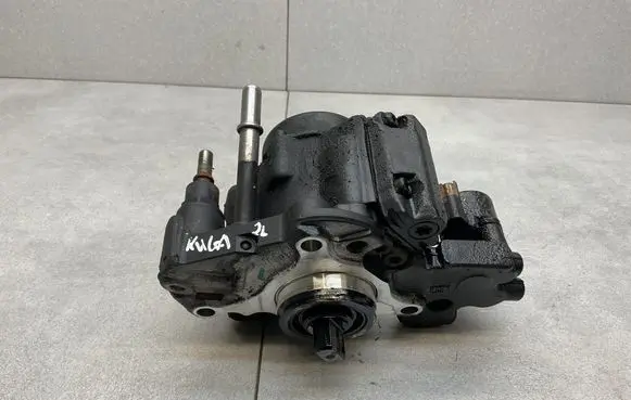 Ford Kuga I Fuel injection high pressure pump 9424A050A