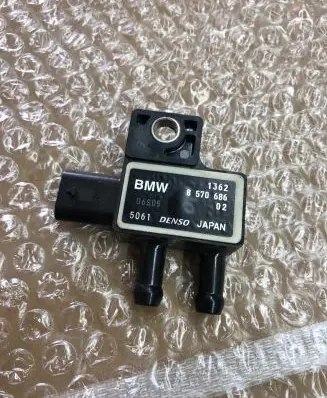 BMW 4 F36 Gran coupe Exhaust gas pressure sensor 8570686 06S05