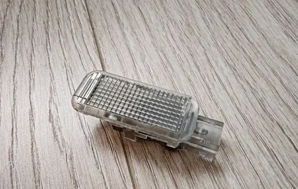 Audi A2 Glove box light 094741
