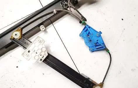 Seat Exeo (3R) Sliding door window regulator with motor 8e0839462c