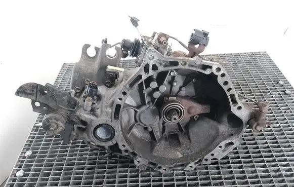 Toyota Yaris Manual 5 speed gearbox C153