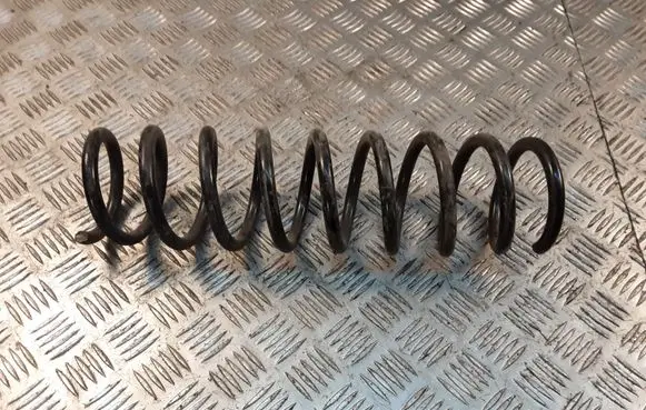 BMW 5 E39 Rear coil spring