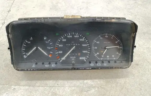 Volkswagen Transporter - Caravelle T4 Speedometer (instrument cluster) 