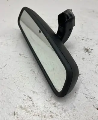 BMW 5 E60 E61 Rear view mirror (interior) E11015891