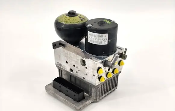 Mercedes-Benz E W211 ABS Pump A0054319712 0265250111 0265960035