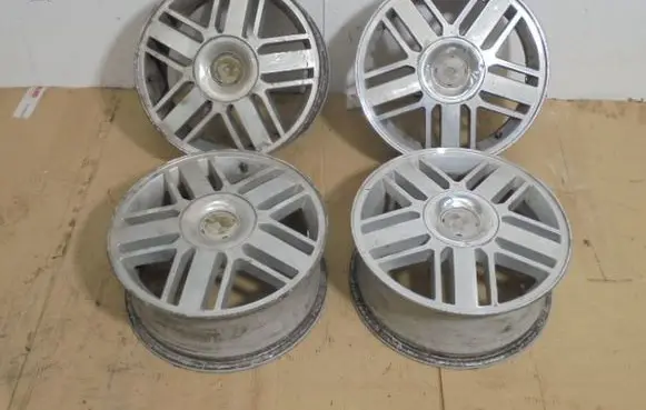 Ford Focus C-MAX R12 alloy rim 4M51-GB