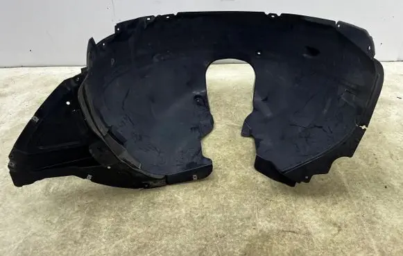 Skoda Superb B8 (3V) Front wheel arch liner splash guards 3V0809957
