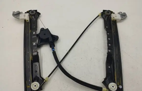 Chrysler Voyager Rear window lifting mechanism without motor 30148 A07880192
