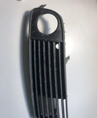 Audi A6 S6 C5 4B Front bumper lower grill 3B0807681S
