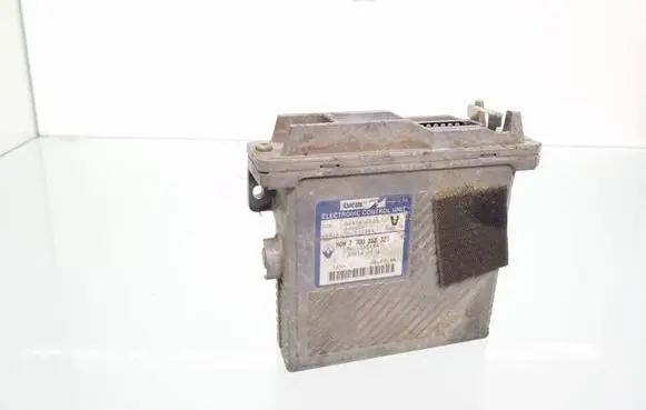 Volvo S40, V40 Engine control unit/module 7700868321 7700103515A
