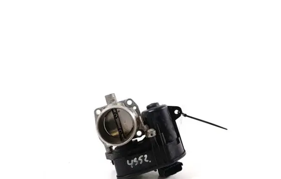 Citroen C5 X Throttle valve 9842936880