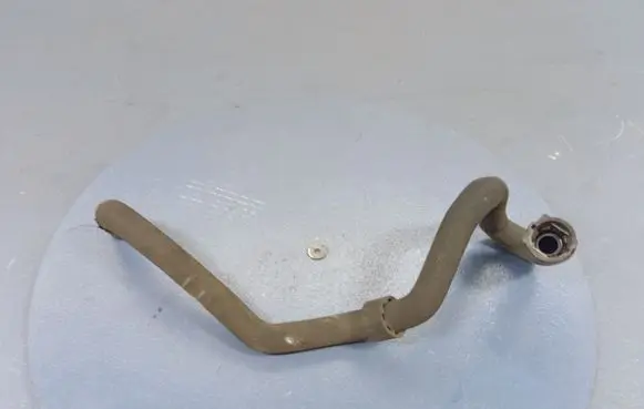 BMW X6 E71 Engine coolant pipe/hose 7591236