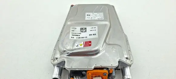 Porsche Taycan 9J1 Auxiliary heating control unit/module 9J1963507F