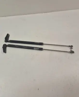 Subaru Forester SG Tailgate/trunk strut/damper