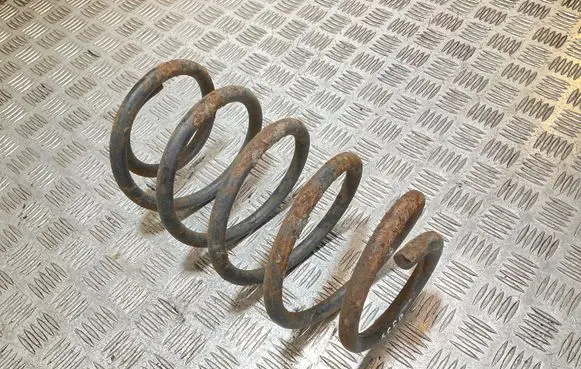 Jeep Grand Cherokee (WK) Rear coil spring
