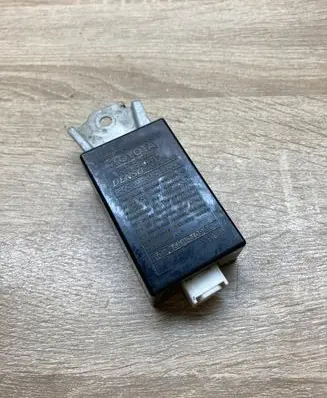 Toyota RAV 4 (XA30) Tire pressure control unit 8976042020 1584000231