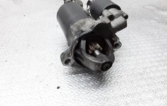 Audi A4 S4 B6 8E 8H Starter motor 06B911023