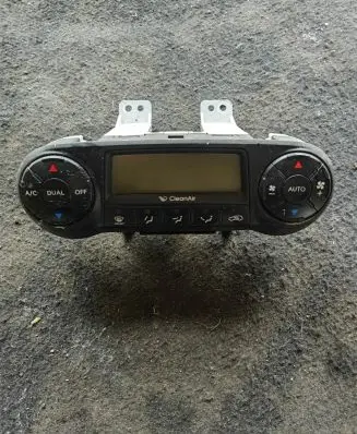 Hyundai ix35 Climate control unit 972502Y601