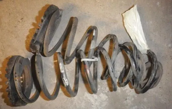 Hyundai Getz Rear coil spring 553301C201
