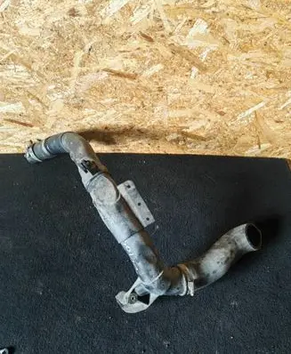Volkswagen PASSAT CC Intercooler hose/pipe 5N0145840F