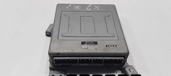 Jaguar XJ X308 Engine control unit/module MB177300