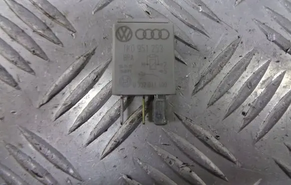Volkswagen Sharan Other relay 1K0951253